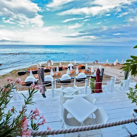 Апартаменты On The Near The Sea Варна