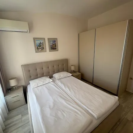 On The Near The Sea Apartamento Varna