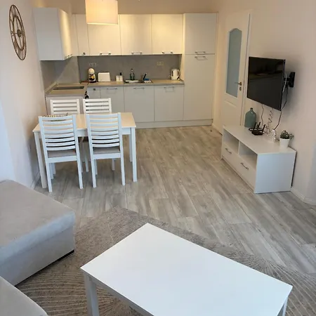 Apartament On The Near The Sea