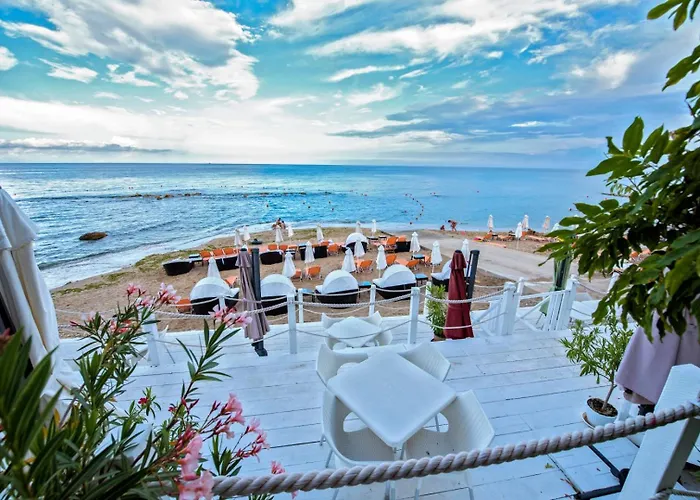 Апартаменты On The Near The Sea Варна