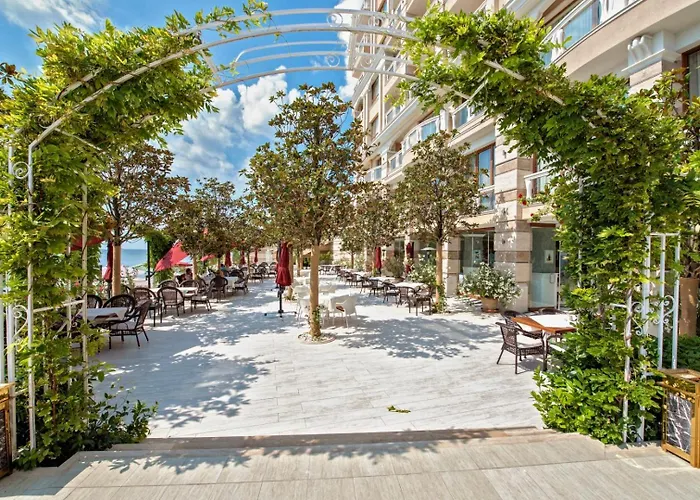 On The Near The Sea Apartment Varna