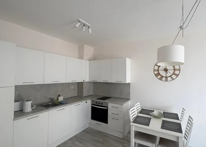 On The Near The Sea Apartment *