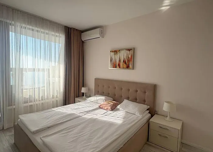 On The Near The Sea Apartment *